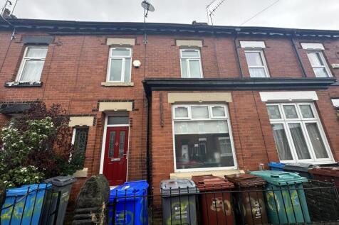 5 Bedroom House in M13 0ZN