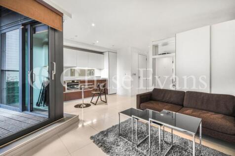 Bright furnished studio suite set in this secure dockside development. The property features a fully integrated open plan kitchen, separate sleeping and living area with fold away bed and good storage