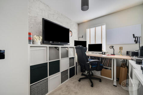 096cda83-b6d5-436...