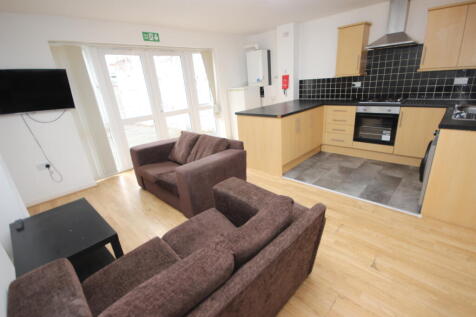5 Bedroom Terraced in L15 0ET