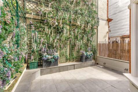 7 bed, 8 bath End of Terrace in London - Photo 11