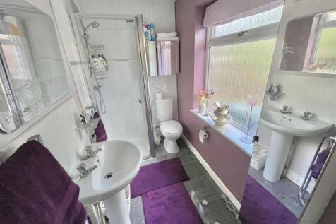 En Suite Shower Room