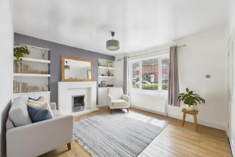 Lounge (Virtually Furnished)