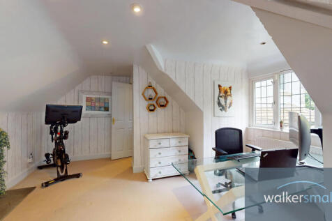 Foxes-Hollow-22a-Hall-Drive-06012025_160457