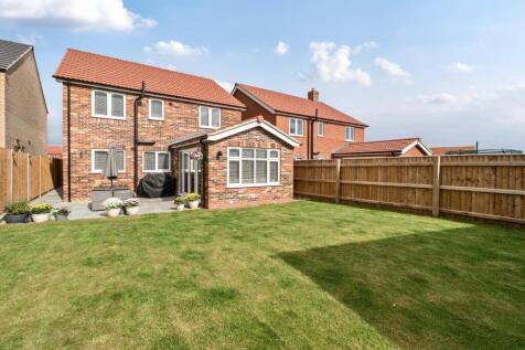 REAR OF THE PROPERTY.jpg