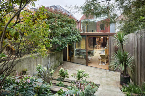 237166 - DGLA0048.jpg