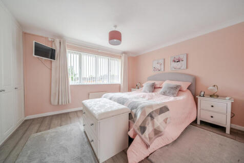 1332803-17-688b54...