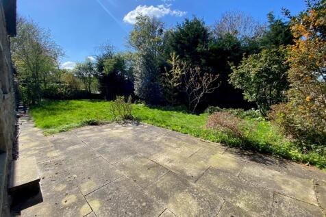 BACK GARDEN.jpg