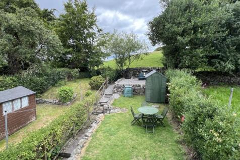 Lylach Cottage,  Balmaclellan - Williamson and Hen