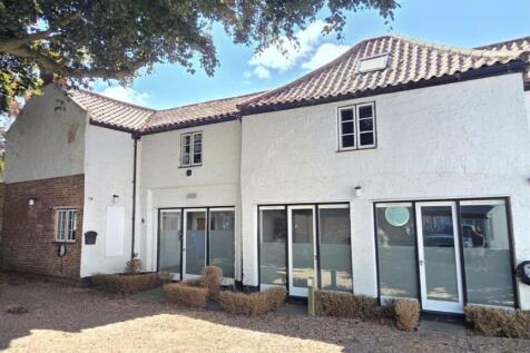 Office to rent in welton