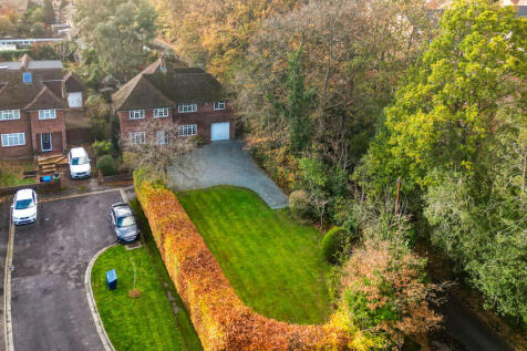 6 Fernhill Walk (...