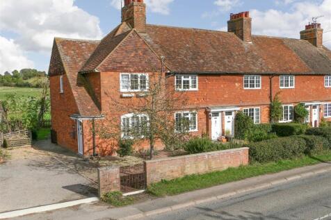 Hall Cottages Front Photo-2.jpg