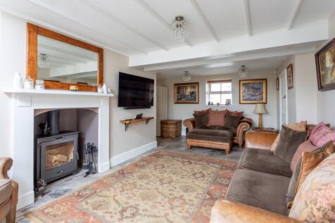 Click to visit Rightmove listing