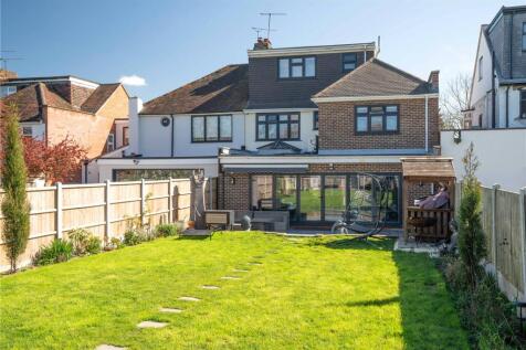 Garden/Rear Exterior