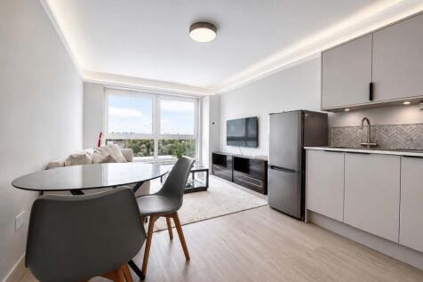 AVAILABLE NOW, this well-presented one-bedroom apartment is set on the first floor of a secure block of apartments, offering a comfortable and stylish living space. Recently refurbished to a high stan