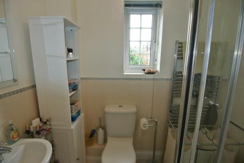 Bedroom 1 EnSuite.JPG