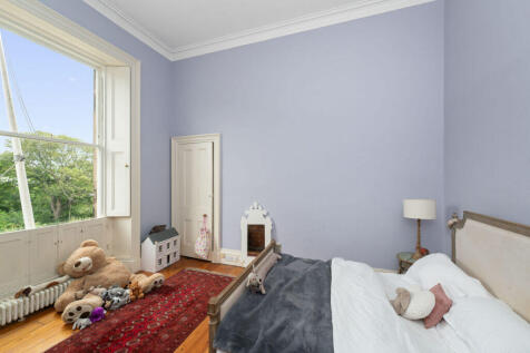 9 bed, 9 bath Town House in Edinburgh - Photo 22