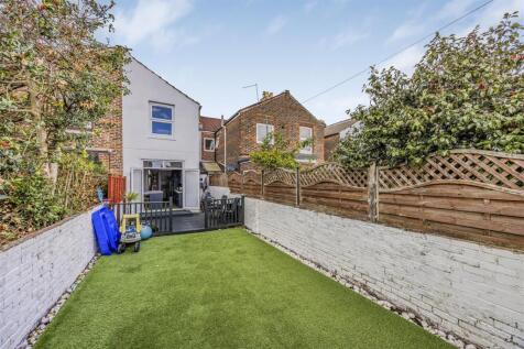 38 Hellyer Road, Milton-PorticoMarketing-SoldBy-37