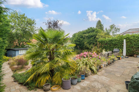 1483369-11-6a427d...