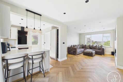 Open Plan Lounge/Diner/Kitchen