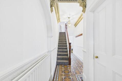 CAM01835G0-PR0294...