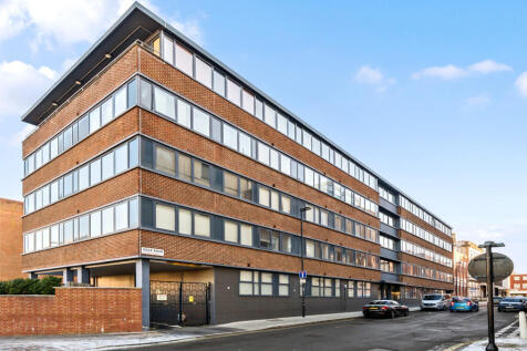 1395357-17-695b93...