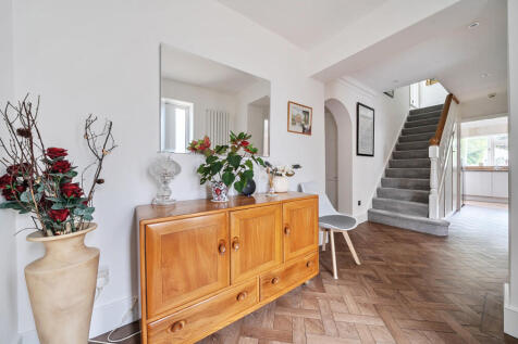 1305490-1-68496ee...