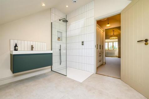 Leewood - Internal (18 of 40).jpg