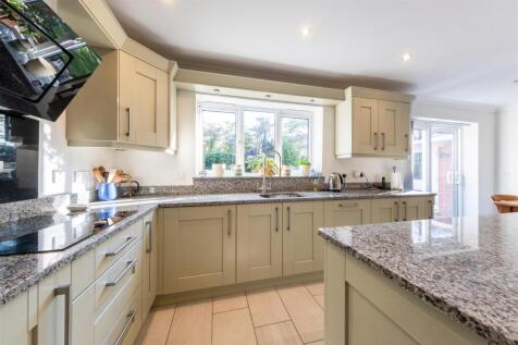 28 Heatherways-003.jpg