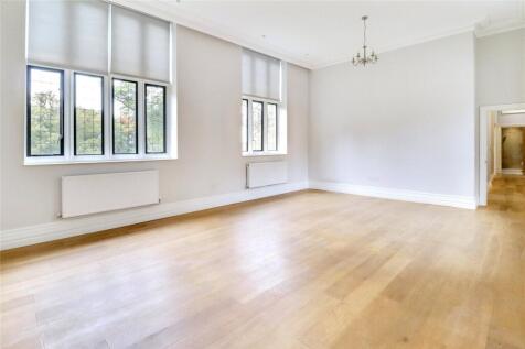 Set within an exclusive private gated development in the heart of Mill Hill, this beautifully presented two double bedroom apartment offers generous living space, modern finishes, and excellent conven