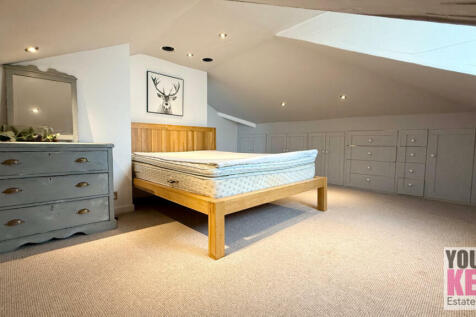 Folkestone estate agents, Your Key Move - Sandgate