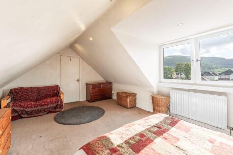 3 bed, 2 bath Flat in Leeds - Photo 19