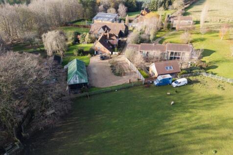 Old Farmhouse Drone (05 of 19).jpg