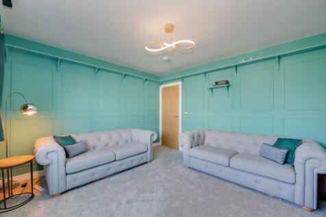 KITCHEN, DINER AND LIVING ROOM