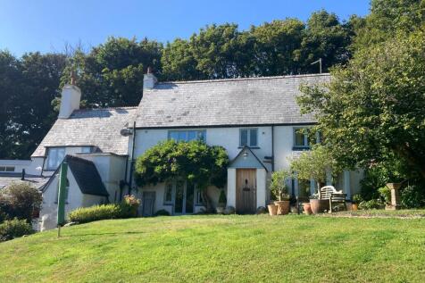 House from Garden Helen