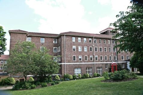 D401 Sir Giles Gilbert Scott Building - Phone box