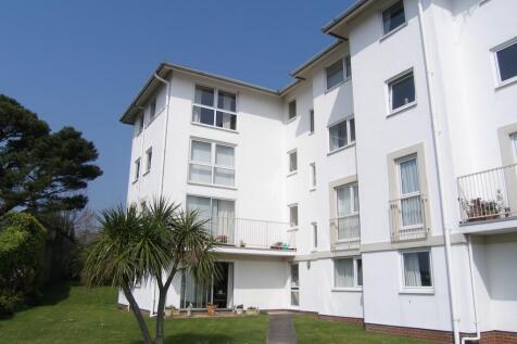 2 Bedroom Flat in TQ1 3JG