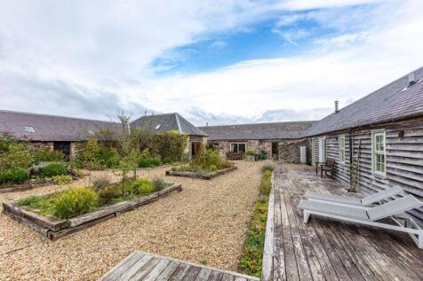 Decking &amp; Courtyard Garden