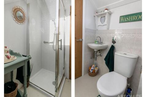 En suite shower room