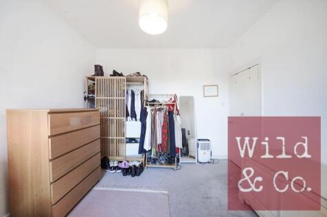 Powerscroft Road - eodO4htb59bnto37s7pz.jpg