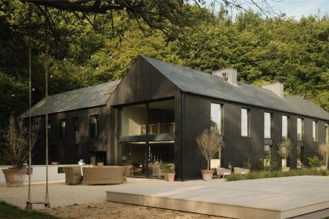 House. Partnership