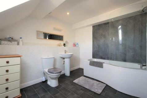 SECOND FLOOR BATH...