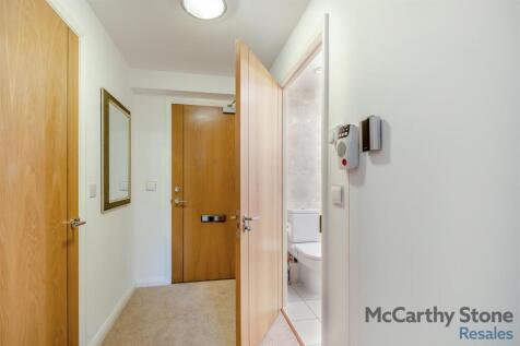 8674093-interior15.jpg