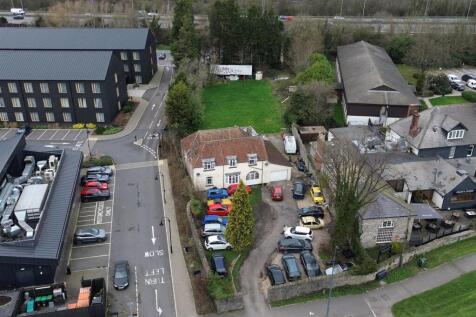 Development Opportunity – Approx. 0.67 Acre Prime Site A rare opportunity to purchase a substantial site measuring approximately 0.67 acres, in an area undergoing significant redevelopment. Full plann