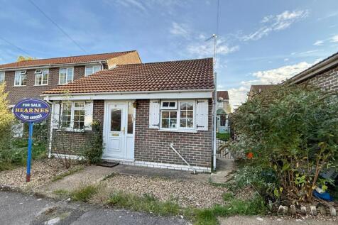 2 Bed End Of Terrace Bungalow