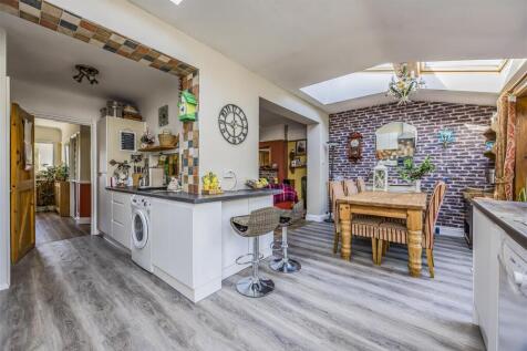 59 Woodfield Avenue-New Images-PorticoMarketing-So