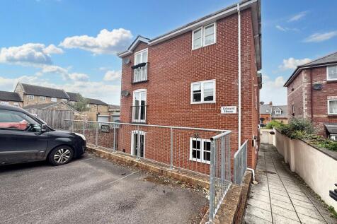 2 Bedroom Flat in TA1 3AD