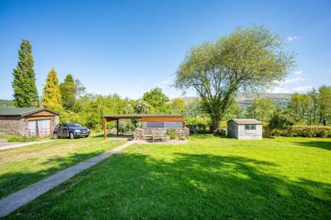 Garden and Outbuildings