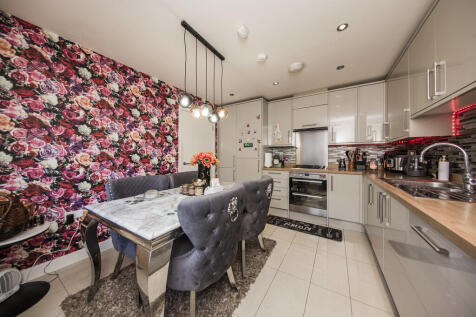 Kitchen - Dining ...