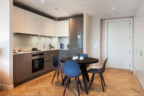 Kitchen/ Dining